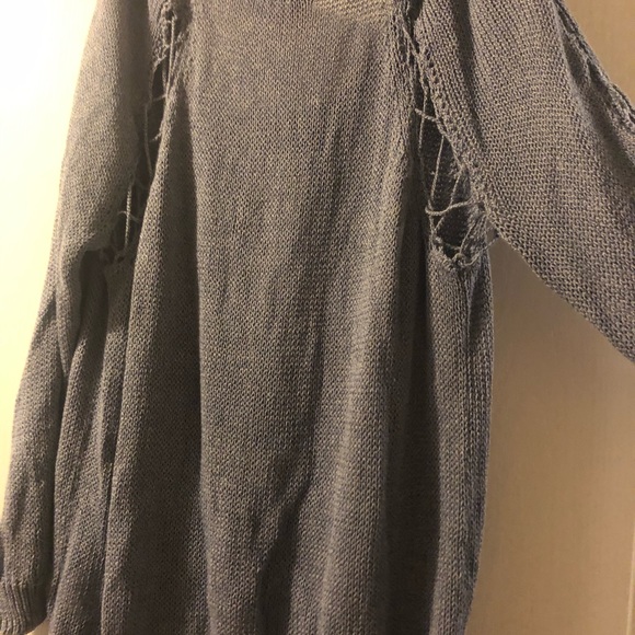 Sweater - Picture 5 of 5